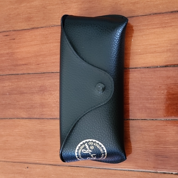Ray-Ban Other - Ray-Ban sunglasses case
